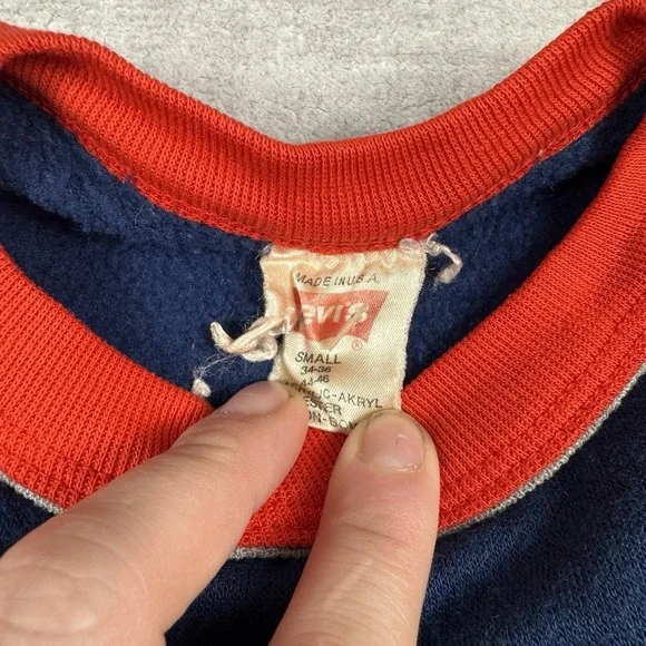 Vintage Levis Sweatshirt Mens Small Blue 2 Toned 70s 80s Crewneck Western USA - Picture 3 of 8